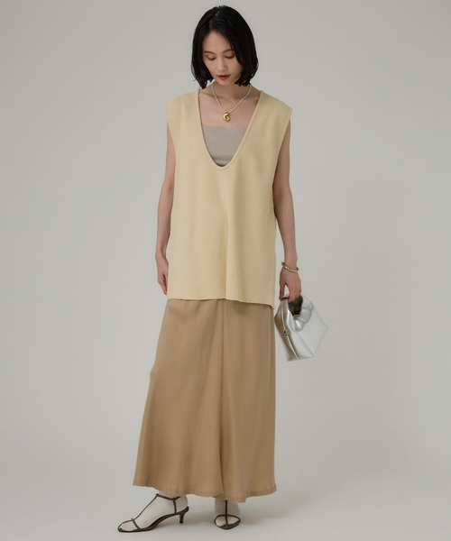 BABYLONE(バビロン)の「ブークレセッケツベスト(ベスト・レディース・ベージュ/ボルドー/ブラック・フリー)」の15枚目の写真