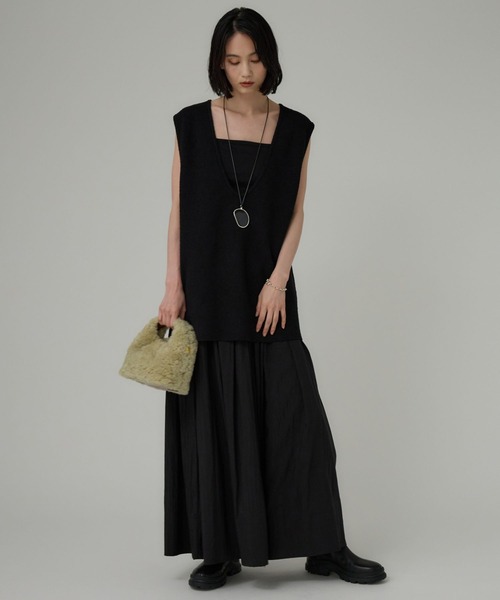 BABYLONE(バビロン)の「ブークレセッケツベスト(ベスト・レディース・ベージュ/ボルドー/ブラック・フリー)」の22枚目の写真