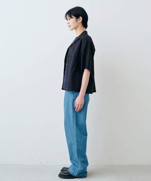 THREE FIFTY STANDARD（スリーフィフティースタンダード）の「ＴＨＲＥＥ　ＦＩＦＴＹ　ＳＴＡＮＤＡＲＤ　コットンレースの開衿シャツ〈ブラック〉（シャツ/ブラウス・レディース・ブラック・3L/LL/M/L）」の5枚目の写真