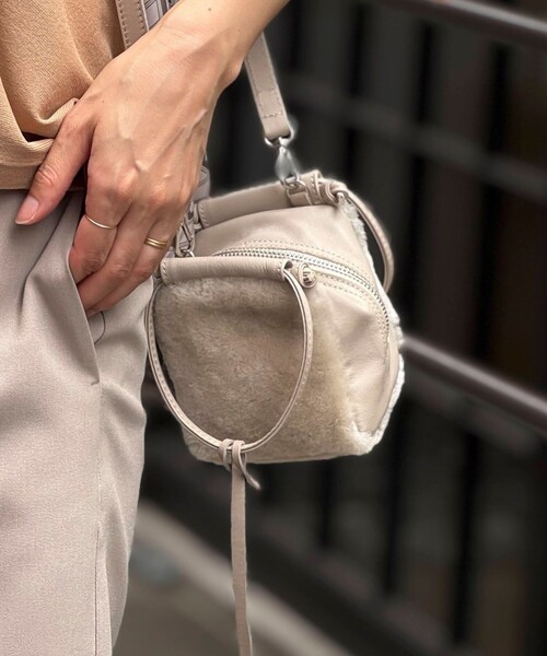 極美品✨MARCO MASI　ハラコ　巾着　レオパード　ショルダーバッグ　肩掛け marco masi（マルコマージ）の「MARCO MASI: レオパード柄ハラコ巾着