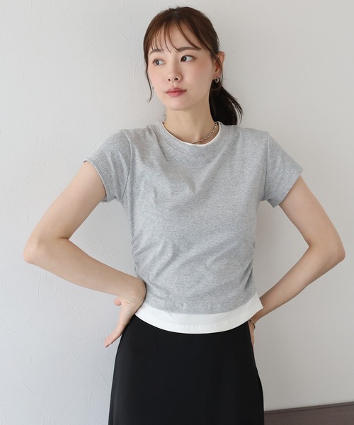BLUEEAST(ブルーイースト)の「サイドシャーリングレイヤードTシャツ(Tシャツ/カットソー・レディース・グレー/ブラック・MEDIUM)」の3枚目の写真