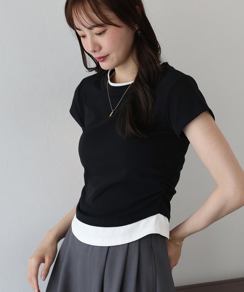 BLUEEAST(ブルーイースト)の「サイドシャーリングレイヤードTシャツ(Tシャツ/カットソー・レディース・グレー/ブラック・MEDIUM)」の10枚目の写真