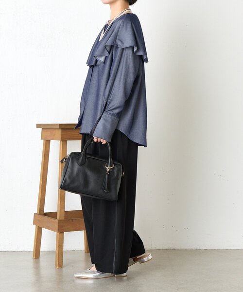 Jena espace merveilleux（ジェナ　エスパスメルヴェイユ）の「テンセルネックフリルシャツ（シャツ/ブラウス・レディース・ブラック/ネイビー・FREE）」の14枚目の写真