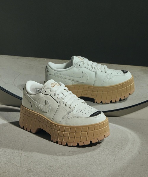 【新品未使用】エア ジョーダン 1 ブルックリン LOW ウィメンズシューズ セール】エア ジョーダン 1 ブルックリン LOW ウィメンズ