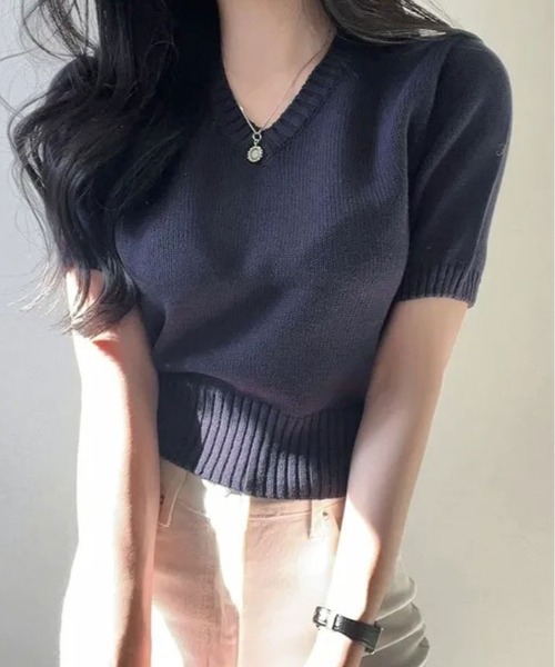 kirakiraShop（キラキラショップ）の「Vネック ラグラン 半袖 ニットソー（ニット/セーター・レディース・ベージュ/ネイビー/イエロー/パープル/ホワイト/ピンク/レッド/グリーン/ブラック/ブルー・FREE）」の5枚目の写真