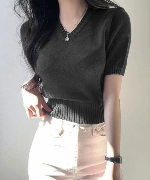 kirakiraShop（キラキラショップ）の「Vネック ラグラン 半袖 ニットソー（ニット/セーター・レディース・ベージュ/ネイビー/イエロー/パープル/ホワイト/ピンク/レッド/グリーン/ブラック/ブルー・FREE）」の2枚目の写真
