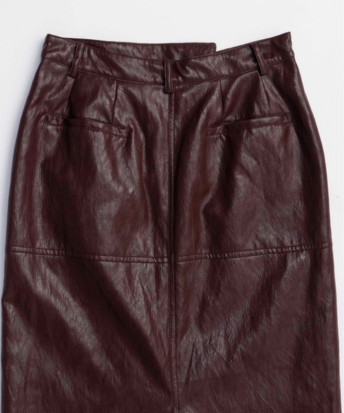 MAISON SPECIAL(メゾンスペシャル)の「Waist Cross Vegan Leather Tight Slit Skirt/ウエストクロスヴィーガンレザータイトスリットスカート(スカート・レディース・ブラック/ボルドー・36/38)」の15枚目の写真