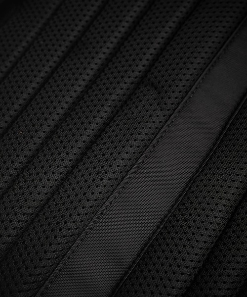 THE NORTH FACE(ザノースフェイス)の「新色追加 THE NORTH FACE ザ・ノースフェイス HOT SHOT SE BACK PACK ホットショット バックパック/リュック(バックパック/リュック・メンズ・ブラック・FREE)」の2枚目の写真