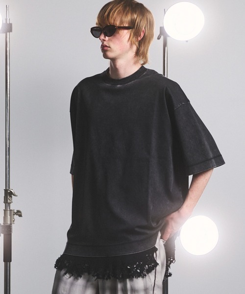 MAISON SPECIAL(メゾンスペシャル)の「《UNISEX》Extremely Cool Fade Smooth Prime-Over Crew Neck T-Shirt/超冷感フェードスムースプライムオーバークルーネックTシャツ【MAISON SPECIAL/メゾンスペシャル】(Tシャツ/カットソー・メンズ・チャコールグレー/グレー・2/1/0)」の1枚目の写真
