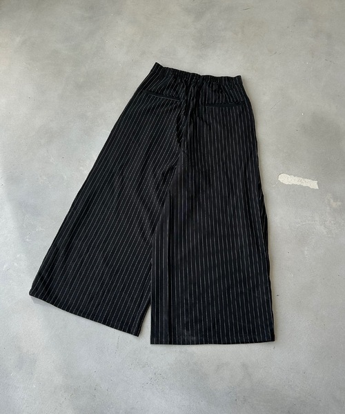 UNDERSTATEMENTs（アンダーステイトメント）の「【ユニセックス】ブロックチェック×ストライプラップタックワイドスラックス（スラックス・メンズ・ブラック系その他/グレー系その他・SMALL/MEDIUM/LARGE）」の9枚目の写真