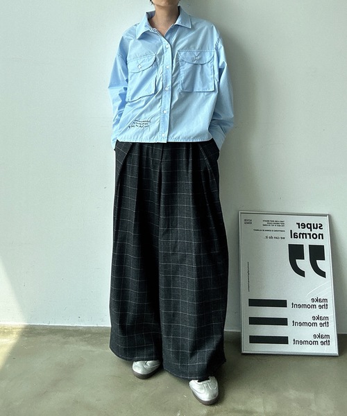 UNDERSTATEMENTs（アンダーステイトメント）の「【ユニセックス】ブロックチェック×ストライプラップタックワイドスラックス（スラックス・メンズ・ブラック系その他/グレー系その他・SMALL/MEDIUM/LARGE）」の4枚目の写真