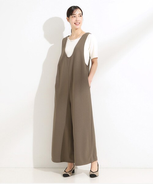 SHOO・LA・RUE（シューラルー）の「【前後2WAY/洗える】さらっと着られるサロペット（サロペット/オーバーオール・レディース・ネイビー/ダークブラウン/ブラック・04/03/02/01）」の4枚目の写真