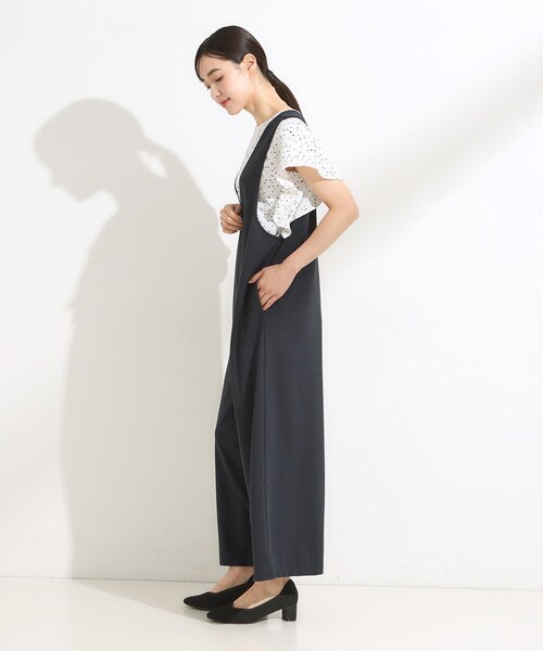 SHOO・LA・RUE（シューラルー）の「【前後2WAY/洗える】さらっと着られるサロペット（サロペット/オーバーオール・レディース・ネイビー/ダークブラウン/ブラック・04/03/02/01）」の9枚目の写真