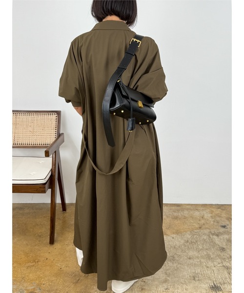 DRAW(ドロー)の「DRAW(ドロー) / ロング シャツ ワンピース(シャツワンピース・レディース・ブラック/カーキ/グレー・MEDIUM/LARGE)」の13枚目の写真