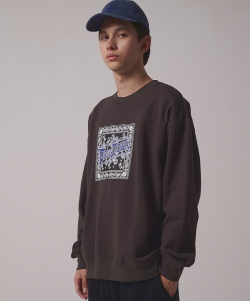 FIRST DOWN（ファーストダウン）の「プリント クルー スウェット（スウェット・メンズ・グリーン/チャコール/グレー・L/M/XL）」の3枚目の写真