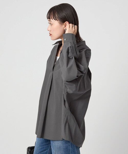 green label relaxing（グリーンレーベルリラクシング）の「スキッパー ドルマン シャツ（シャツ/ブラウス・レディース・ベージュ/ホワイト/ダークグレー・FREE）」の13枚目の写真