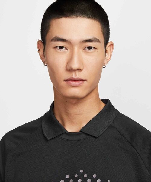 NIKE(ナイキ)の「ナイキ メンズ Dri-FIT ショートスリーブ ジャージー / Nike Men's Dri-FIT Short-Sleeve Jersey IH4973-010 Black(ジャージ・メンズ・ブラック・XL/M/L/S/2XL)」の8枚目の写真