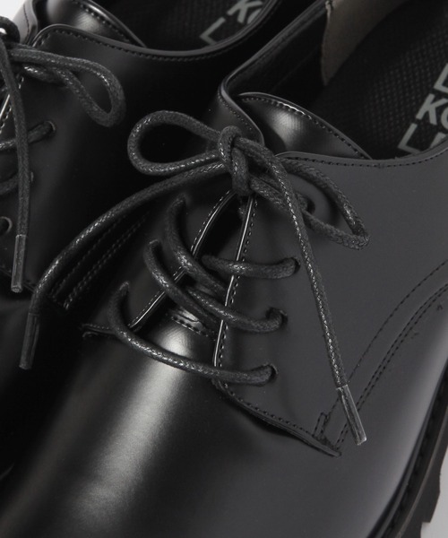 LAKOLE（ラコレ）の「タンクソールプレーントゥSS / 584697（ドレスシューズ・メンズ・ブラック・MEDIUM/LARGE）」の7枚目の写真