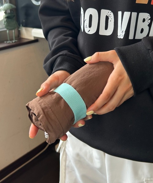 Loco Ocean（ロコオーシャン）の「Beachロゴ入りナイロントートバッグ（トートバッグ・レディース・マスタード/ブラウン・ONE SIZE）」の12枚目の写真