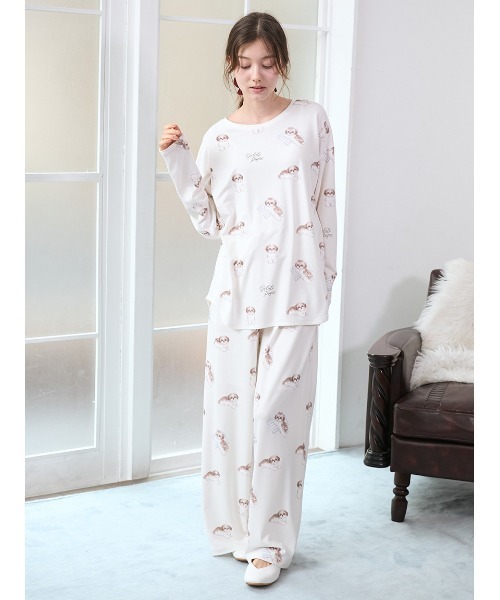 gelato pique ジェラートピケ 長袖長ズボンパジャマ　いちご gelato pique（ジェラートピケ）の「ストロベリーモチーフロングパンツ