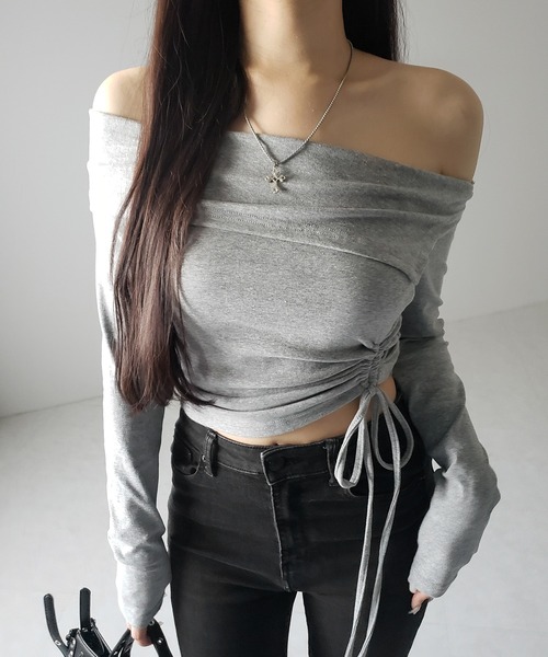 me+em select(ミームセレクト)の「※※シャーリングリボンショートオフショルカットソートップス / shirring ribbon short off shoulder cutsew tops(Tシャツ/カットソー・レディース・ブラック/グレー/ホワイト・FREE)」の9枚目の写真
