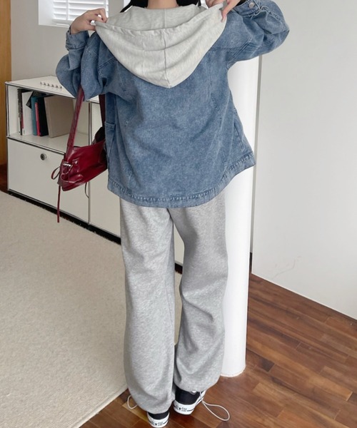 A.D.C.L.（エーディーシーエル）の「フード付き オーバーサイズ ビックシルエット デニムジャケット（Gジャン）（デニムジャケット・レディース・ブルー/ネイビー・M/L）」の20枚目の写真