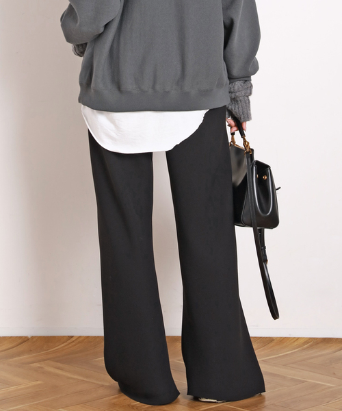 AP STUDIO（エーピーストゥディオ）の「エラスティックパンツ（スラックス・レディース・ブラック/アイボリー・34/36/38）」の7枚目の写真