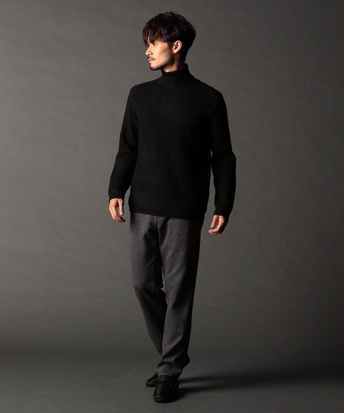 NICOLE CLUB FOR MEN(ニコルクラブフォーメン)の「ビッグバスケットジャカード タートルネックニット(Tシャツ/カットソー・メンズ・ネイビー/ブラック/オフホワイト/チャコールグレー・MEDIUM/LARGE/X-LARGE)」の9枚目の写真