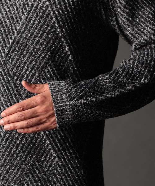 NICOLE CLUB FOR MEN(ニコルクラブフォーメン)の「ビッグバスケットジャカード タートルネックニット(Tシャツ/カットソー・メンズ・ネイビー/ブラック/オフホワイト/チャコールグレー・MEDIUM/LARGE/X-LARGE)」の14枚目の写真