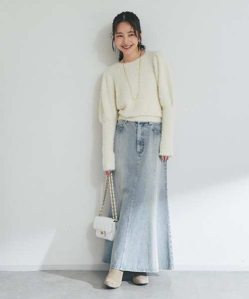 La boutique BonBon（ラブティックボンボン）の「【最強モテニット】お花スパンコールラメフェザーニット（ニット/セーター・レディース・グレイッシュベージュ/ピンク/オフホワイト・FREE）」の9枚目の写真