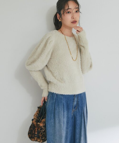 La boutique BonBon（ラブティックボンボン）の「【最強モテニット】お花スパンコールラメフェザーニット（ニット/セーター・レディース・グレイッシュベージュ/ピンク/オフホワイト・FREE）」の15枚目の写真