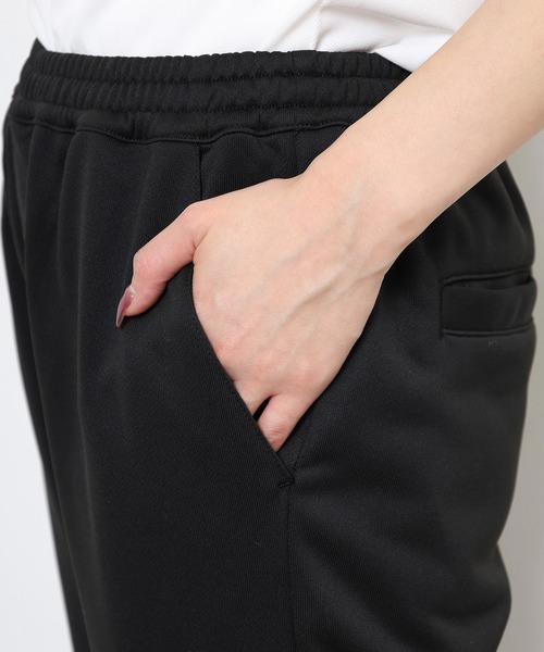 CECIL McBEE(セシルマクビー)の「MESSAGE CARGO PANTS ロゴ刺繍 テーパードカーゴパンツ(その他パンツ・レディース・ブラック・1(S)/2(M))」の12枚目の写真