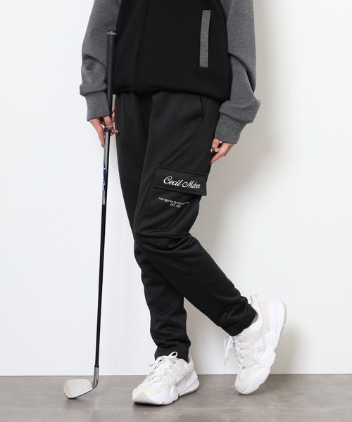 CECIL McBEE(セシルマクビー)の「MESSAGE CARGO PANTS ロゴ刺繍 テーパードカーゴパンツ(その他パンツ・レディース・ブラック・1(S)/2(M))」の4枚目の写真