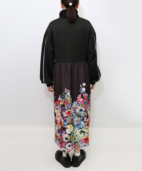 セール】153640：花柄に隠れ黒ネコ柄 ハーフジップジャージワンピース