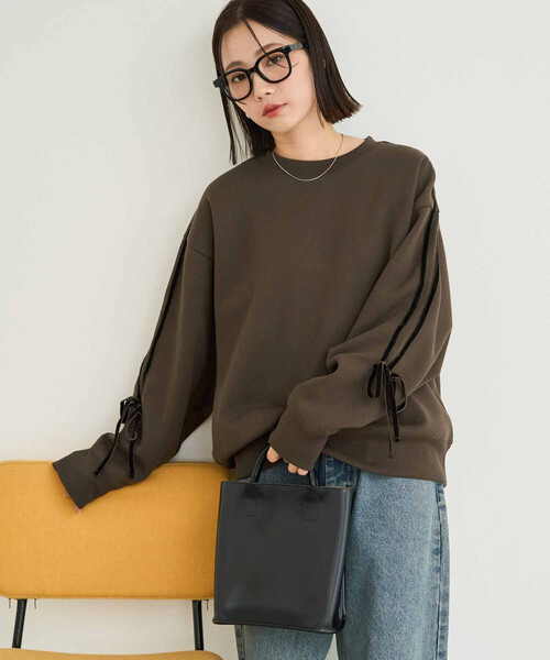 FREAK'S STORE（フリークスストア）の「限定展開　ベロア リボン ライン 裏起毛 スウェット プルオーバー（スウェット・レディース・スミクロ/ネイビー/ライトグレー/ブラウン・ﾌﾘ-）」の3枚目の写真