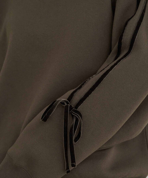 FREAK'S STORE（フリークスストア）の「限定展開　ベロア リボン ライン 裏起毛 スウェット プルオーバー（スウェット・レディース・スミクロ/ネイビー/ライトグレー/ブラウン・ﾌﾘ-）」の12枚目の写真