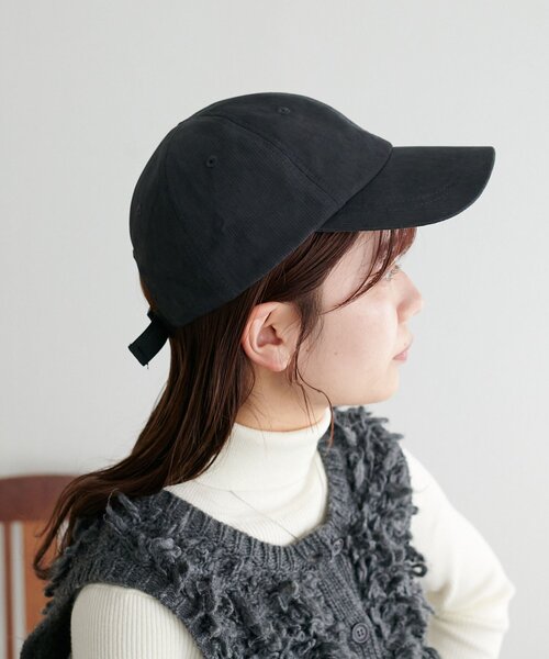 DISCOAT（ディスコート）の「スクエアロゴ同色刺繍CAP（キャップ・レディース・ベージュ/ブラック・FREE）」の4枚目の写真