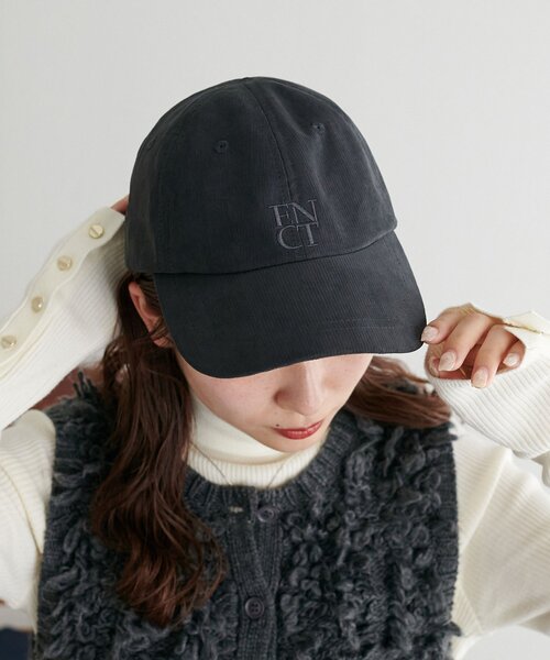 DISCOAT（ディスコート）の「スクエアロゴ同色刺繍CAP（キャップ・レディース・ベージュ/ブラック・FREE）」の6枚目の写真