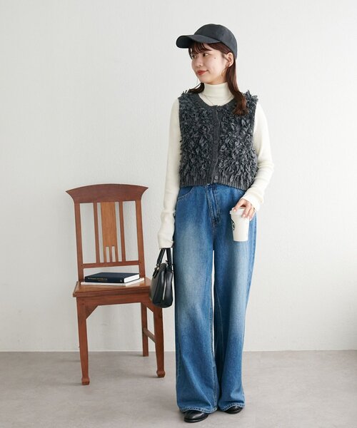 DISCOAT（ディスコート）の「スクエアロゴ同色刺繍CAP（キャップ・レディース・ベージュ/ブラック・FREE）」の12枚目の写真