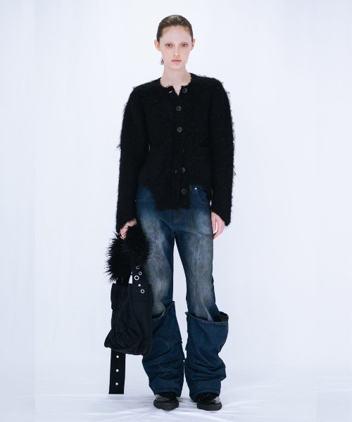 VIAVANDA(ヴィアヴァンダ)の「CUTTING MOHAIR KNIT CARDIGAN(カーディガン/ボレロ・レディース・ブラック/グレー/ブラウン・FREE)」の13枚目の写真