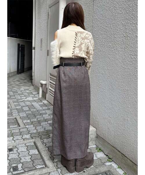 MURUA（ムルーア）の「ZIPスリットナロースカート（スカート・レディース・ブラック/その他1・1/2）」の7枚目の写真