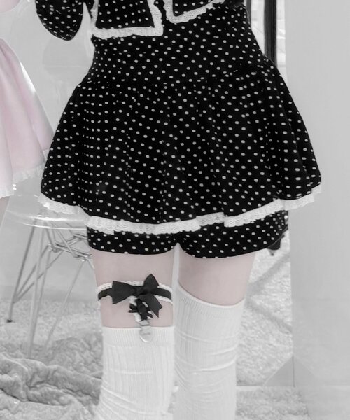 OLIVE des OLIVE（オリーブデオリーブ）の「【インフルエンサー企画】miko ふりふりスカパン（その他パンツ・レディース・ブラック/ドット/ピンク・FREE）」の3枚目の写真