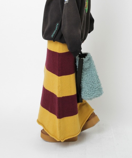 RNA（アールエヌエー）の「G1100 ボールドボーダーロングスカート（スカート・レディース・オレンジ/イエロー・MEDIUM）」の3枚目の写真