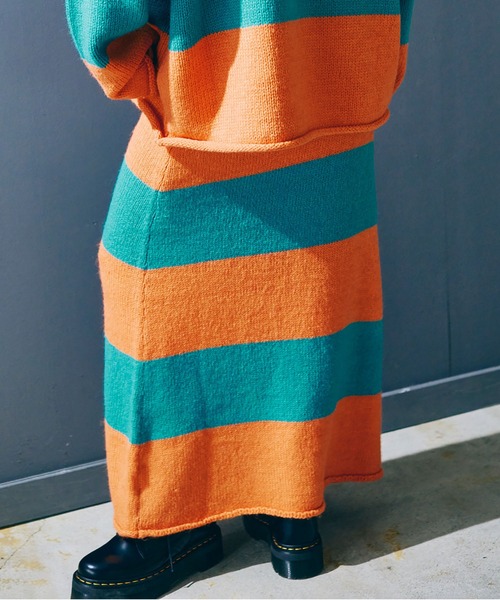 RNA（アールエヌエー）の「G1100 ボールドボーダーロングスカート（スカート・レディース・オレンジ/イエロー・MEDIUM）」の17枚目の写真