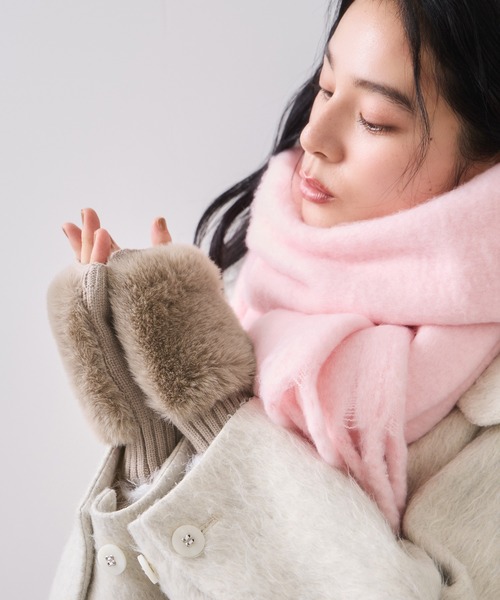 VIS（ビス）の「フィンガーレスファーアームウォーマー（手袋・レディース・キナリ/ベージュ・FREE）」の7枚目の写真