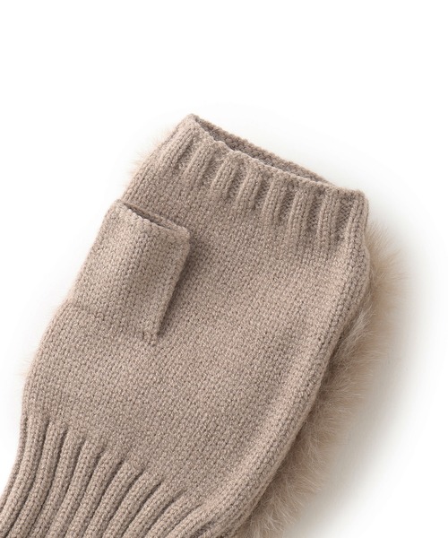 VIS（ビス）の「フィンガーレスファーアームウォーマー（手袋・レディース・キナリ/ベージュ・FREE）」の13枚目の写真