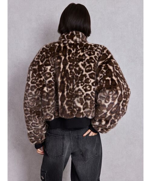 GYDA（ジェイダ）の「STUPID IN RICH REVERSIBLE エコファーブルゾン（ブルゾン・レディース・オフホワイト/ブラック/スカイブルー・FREE）」の11枚目の写真