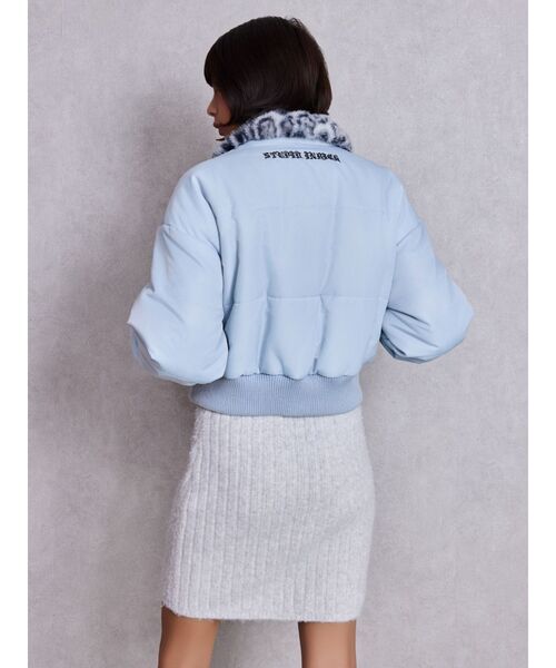 GYDA（ジェイダ）の「STUPID IN RICH REVERSIBLE エコファーブルゾン（ブルゾン・レディース・オフホワイト/ブラック/スカイブルー・FREE）」の15枚目の写真