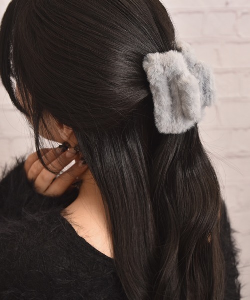 float】ふわふわ モコモコ フェイクファー スクエア ミニ バンス