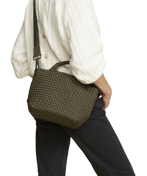 TOMORROWLAND （トゥモローランド）の「NAGHEDI ST BARTHS S Tote バッグ（トートバッグ・レディース・ダークグリーン・FREE）」の3枚目の写真